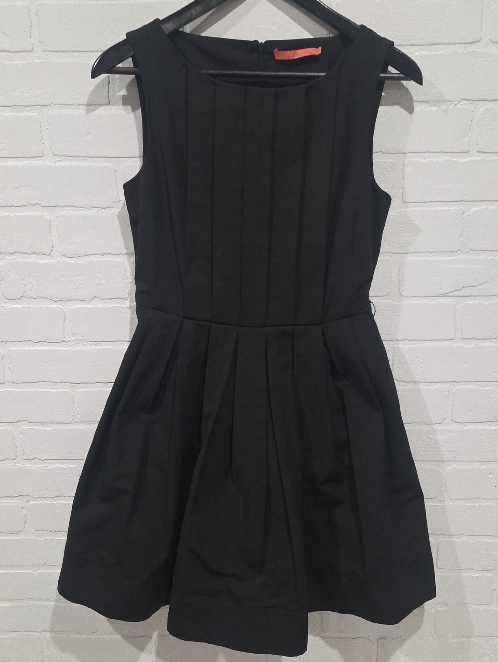 Sinclaire 10 Black Pleated Fit-and-Flare Mini Dress